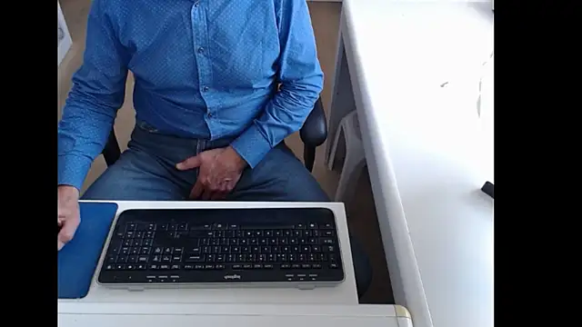 Snapshot of dutchpornking chatting on 14, 9, 2025 dutchpornking online show from 14, 9, 2025