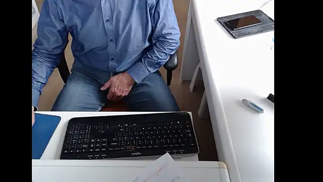 Snapshot of dutchpornking chatting on 21, 9, 2025 dutchpornking online show from 21, 9, 2025