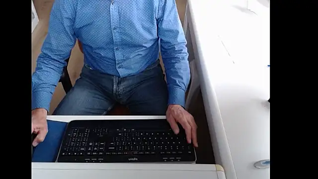 Snapshot of dutchpornking chatting on 26, 9, 2025 dutchpornking online show from 26, 9, 2025