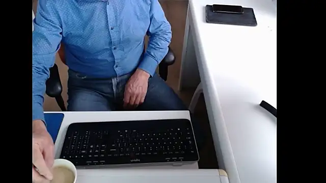 Snapshot of dutchpornking chatting on 12, 10, 2025 dutchpornking online show from 12, 10, 2025