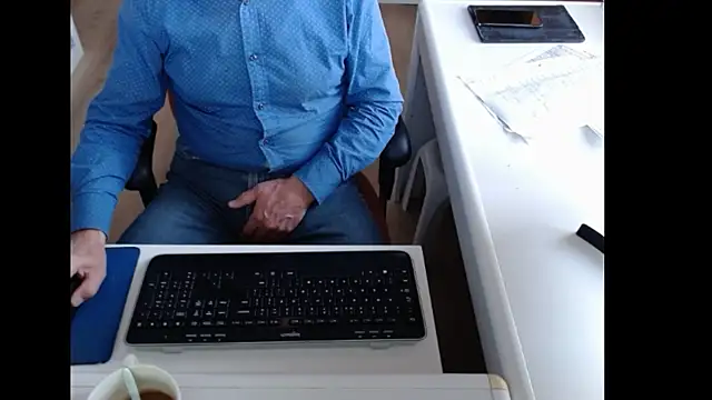 Snapshot of dutchpornking chatting on 2, 11, 2025 dutchpornking online show from 2, 11, 2025