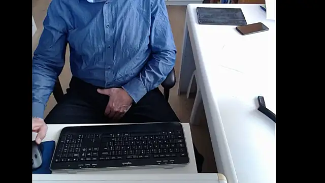 Snapshot of dutchpornking chatting on 20, 11, 2025 dutchpornking online show from 20, 11, 2025