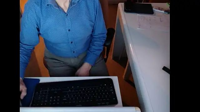 Snapshot of dutchpornking chatting on 21, 12, 2025 dutchpornking online show from 21, 12, 2025