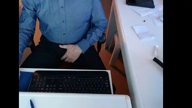 Snapshot of dutchpornking chatting on 6, 1, 2026 dutchpornking online show from 6, 1, 2026