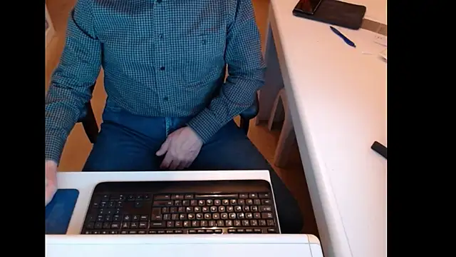 Snapshot of dutchpornking chatting on 8, 1, 2026 dutchpornking online show from 8, 1, 2026