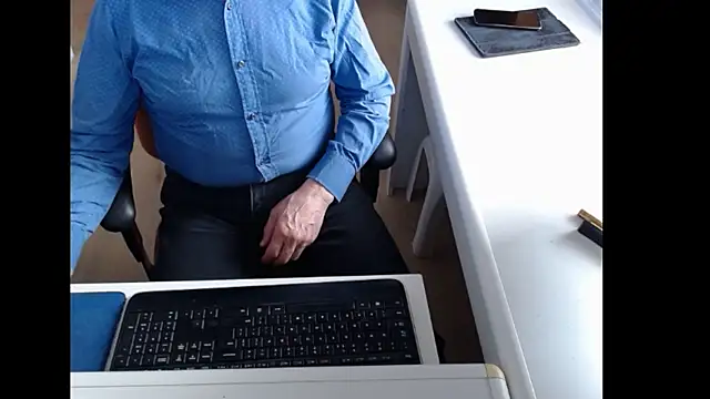 dutchpornking online show from 14, 4, 2026