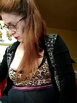 Chriss Tinaa online show from 11, 4, 2026