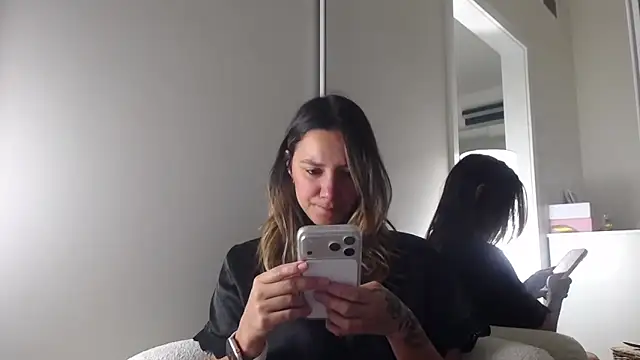 KaylaHosk online show from 11, 2, 2026