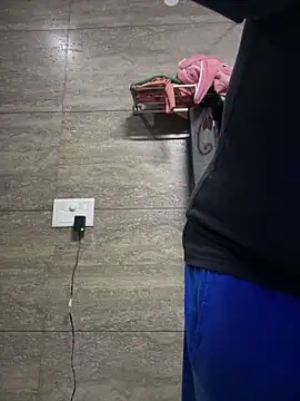 luciferdxm5 online show from 5, 2, 2026