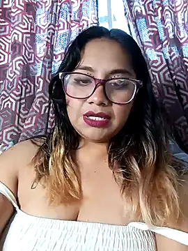 Snapshot of PokeGirld chatting on 3, 1, 2025 PokeGirld online show from 3, 1, 2025