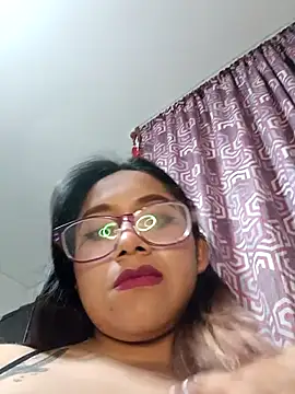 Snapshot of PokeGirld chatting on 13, 2, 2025 PokeGirld online show from 13, 2, 2025