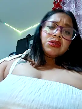 Snapshot of PokeGirld chatting on 6, 3, 2025 PokeGirld online show from 6, 3, 2025