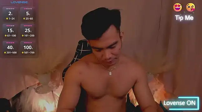 Snapshot of 000batman000 chatting on 7, 12, 2024 000batman000 online show from 7, 12, 2024