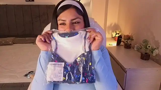 Catalinaa martinez online show from 16, 11, 2025