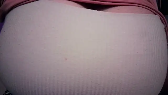 AnnyelinnaLove online show from 6, 1, 2026