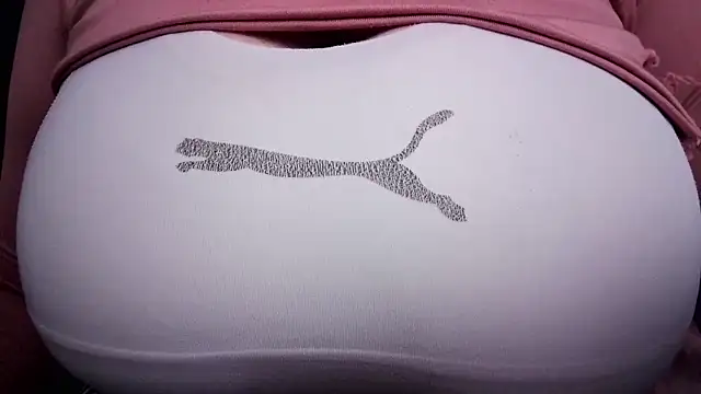 AnnyelinnaLove online show from 8, 1, 2026