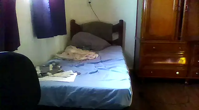 SAFADINHO-25 online show from 19, 1, 2025