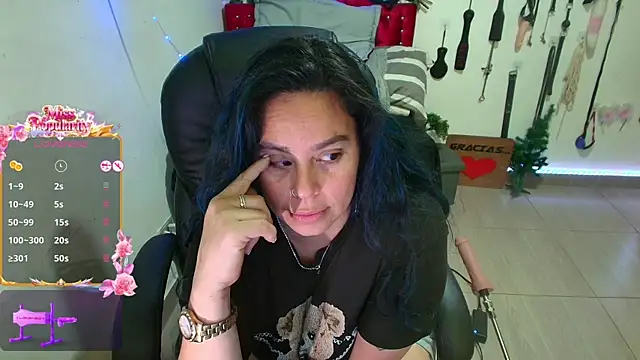 Snapshot of elektra_32 chatting on 31, 5, 2026 elektra 32 online show from 31, 5, 2026