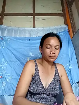 Snapshot of candy_baby1200 chatting on 4, 10, 2025 candy baby1200 online show from 4, 10, 2025