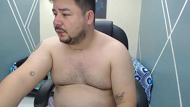 Snapshot of oso_dirty_ chatting on 22, 3, 2025 oso dirty  online show from 22, 3, 2025