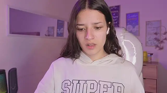 Amaia Daniells online show from 17, 10, 2025