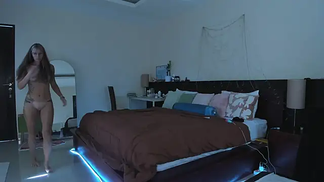 holy khloe online show from 21, 3, 2025