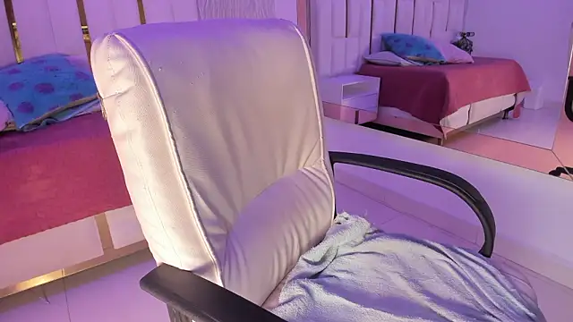 Snapshot of Meghan_stonne_ chatting on 18, 1, 2026 Meghan stonne online show from 18, 1, 2026