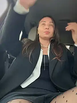 Snapshot of YOUR-KARINA chatting on 17, 2, 2025 YOUR-KARINA online show from 17, 2, 2025