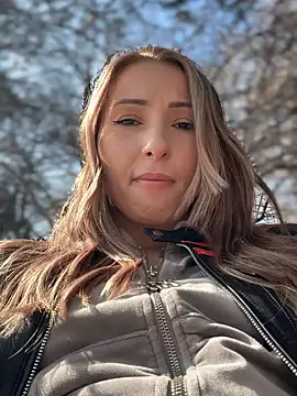 Snapshot of YOUR-KARINA chatting on 14, 3, 2025 YOUR-KARINA online show from 14, 3, 2025