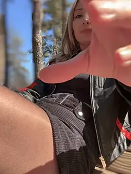 Snapshot of YOUR-KARINA chatting on 20, 3, 2025 YOUR-KARINA online show from 20, 3, 2025