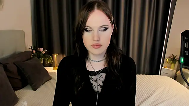 EffieMinki online show from 16, 2, 2026