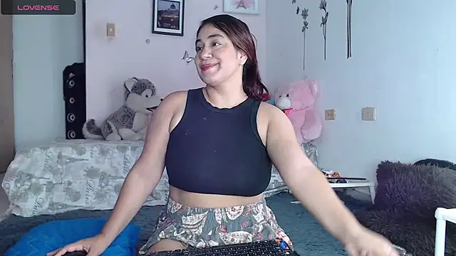 Snapshot of emiligrey_ chatting on 31, 12, 2024 emiligrey online show from 31, 12, 2024