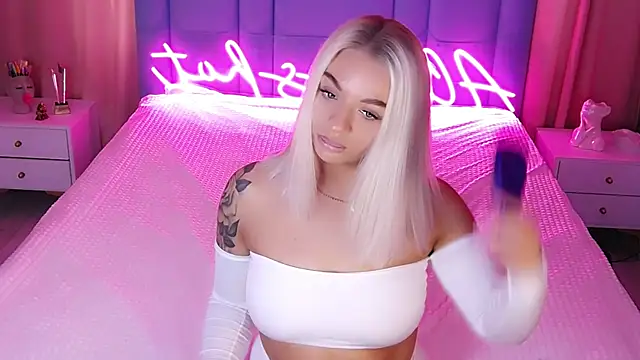 AllwaysHotJ online show from 5, 10, 2025