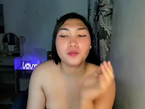 Snapshot of Miss_Deliciousness chatting on 25, 2, 2025 Miss Deliciousness online show from 25, 2, 2025