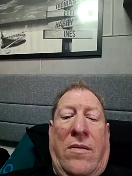 tomtom111111 online show from 15, 10, 2025