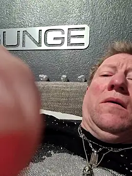 tomtom111111 online show from 25, 4, 2026