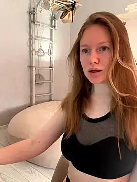 ConnieDaw online show from 20, 10, 2025