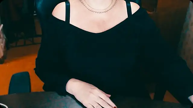 AlisaHot55 online show from 19, 12, 2024