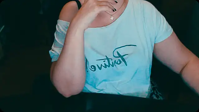 AlisaHot55 online show from 7, 11, 2025