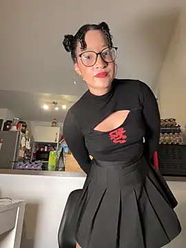 Snapshot of Lauyako chatting on 21, 10, 2025 Lauyako online show from 21, 10, 2025