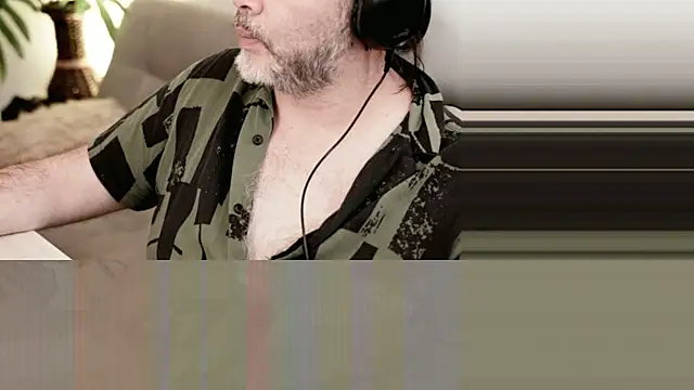 Snapshot of Sanders_White chatting on 28, 1, 2025 Sanders White online show from 28, 1, 2025