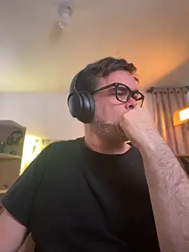 Sanders White online show from 24, 7, 2026