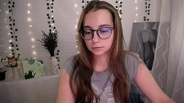 Snapshot of SweetPrincess_ chatting on 11, 9, 2025 SweetPrincess online show from 11, 9, 2025