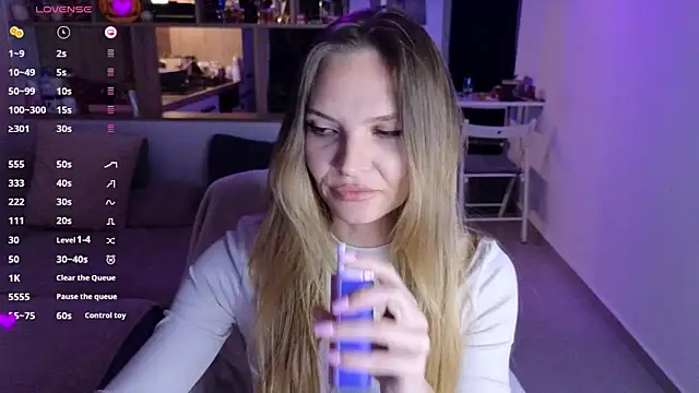  alleyesonme  online show from 14, 11, 2025