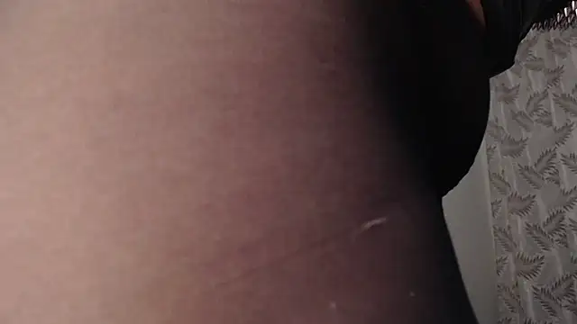 Snapshot of valquiria_sirgun chatting on 26, 9, 2025 valquiria sirgun online show from 26, 9, 2025