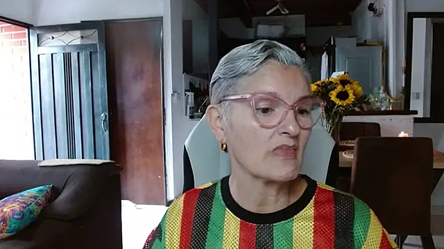 bety-cum2 online show from 21, 2, 2026