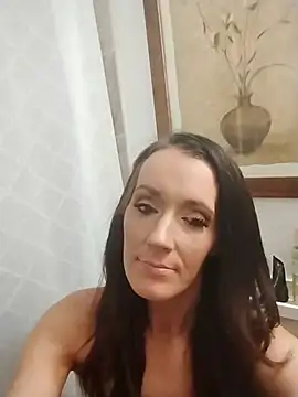 Snapshot of goddessnathalie1 chatting on 3, 3, 2025 goddessnathalie1 online show from 3, 3, 2025