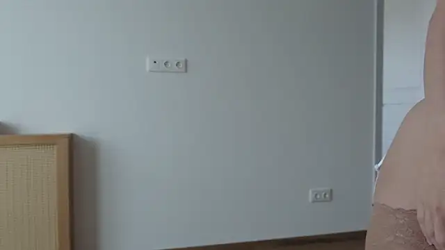 Snapshot of hee_jeen chatting on 10, 9, 2025 hee jeen online show from 10, 9, 2025