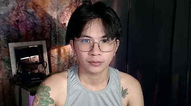 Sexy Handsome Drex online show from 19, 1, 2025