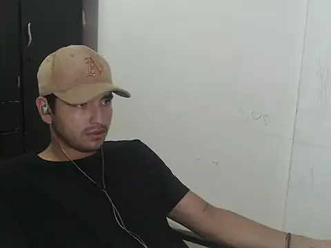 Snapshot of kylian_07 chatting on 13, 11, 2025 kylian 07 online show from 13, 11, 2025